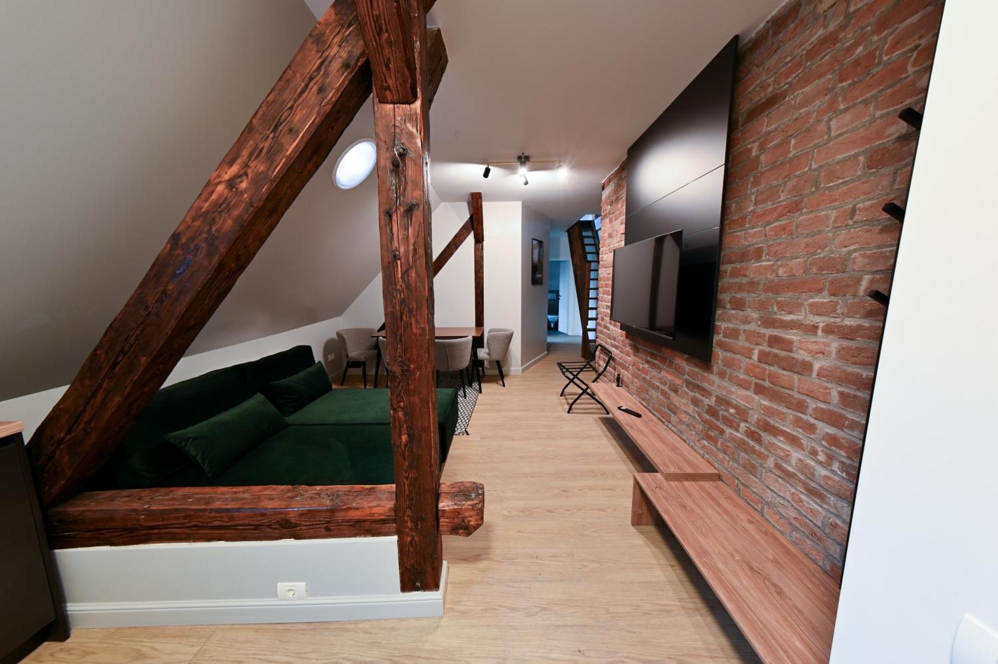 Leda Residence Oradea Exterior foto
